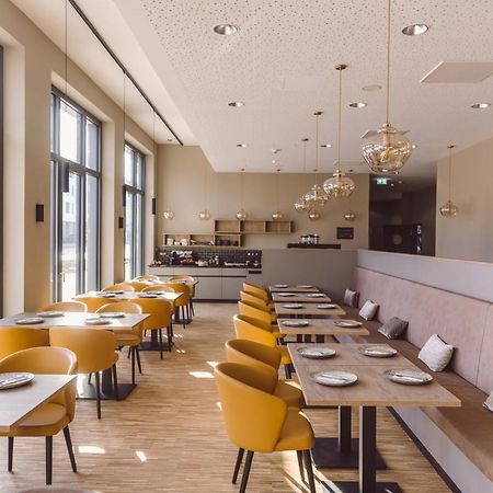 Hotel Libertas Elements Pure Merzhausen Exteriör bild