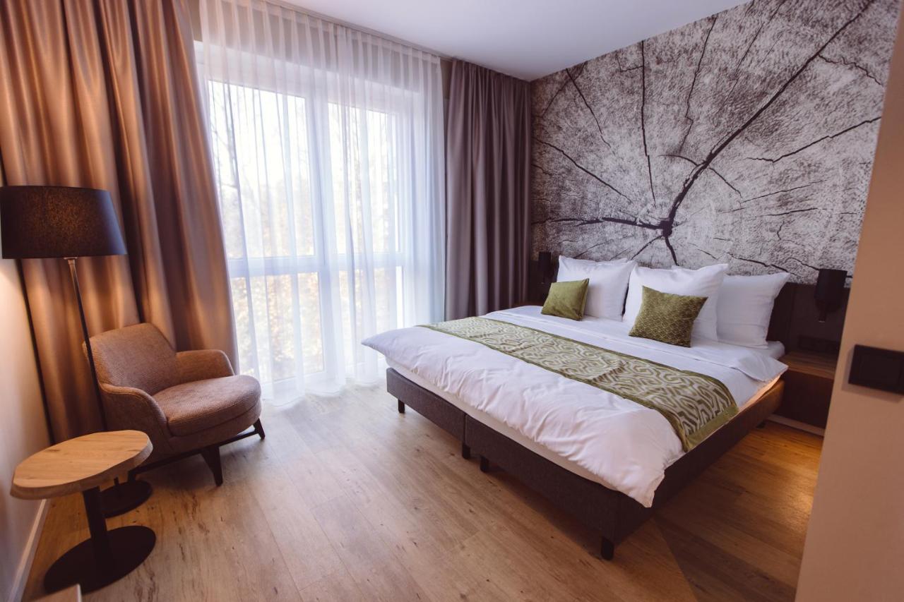 Hotel Libertas Elements Pure Merzhausen Exteriör bild