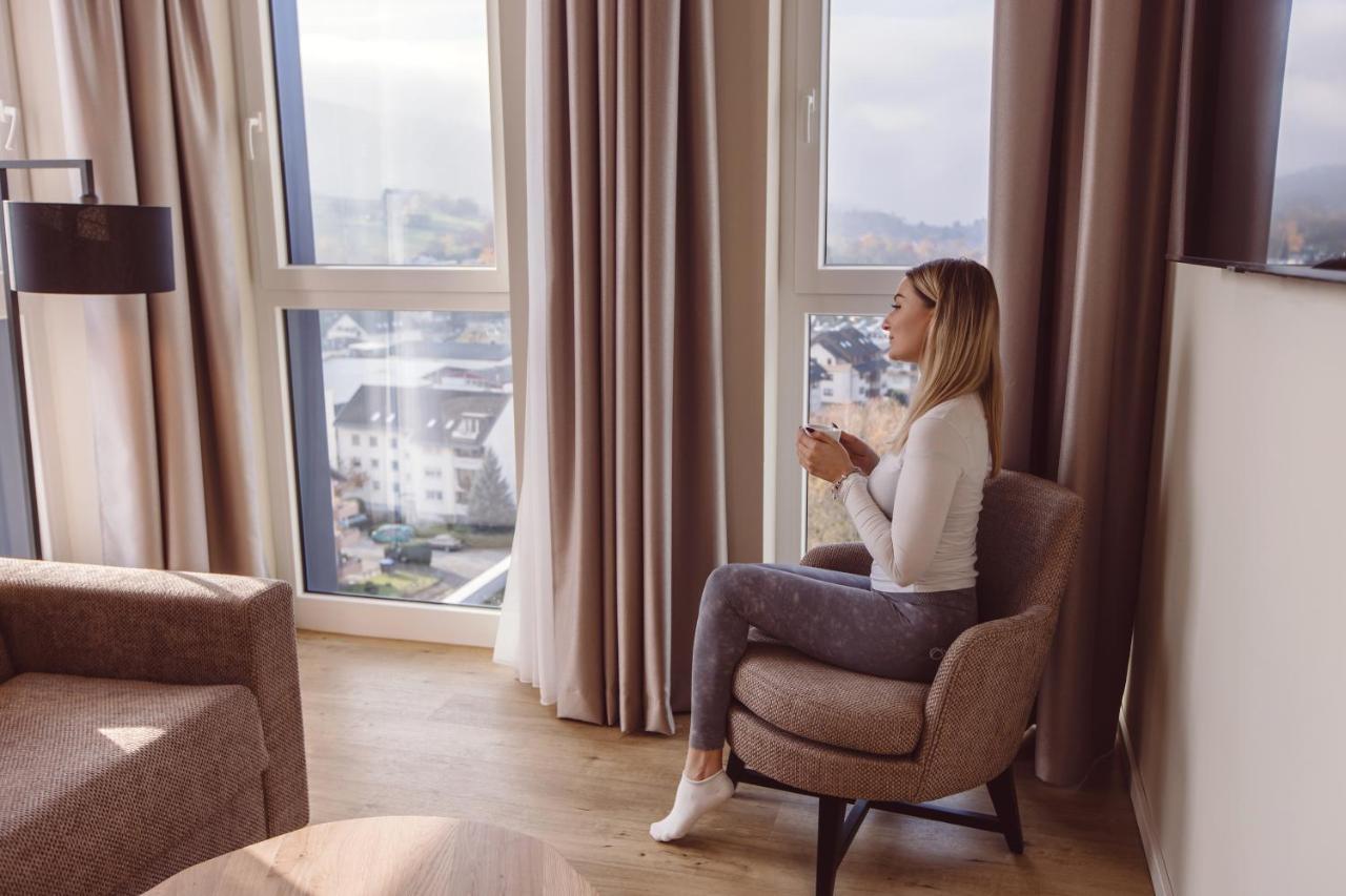 Hotel Libertas Elements Pure Merzhausen Exteriör bild